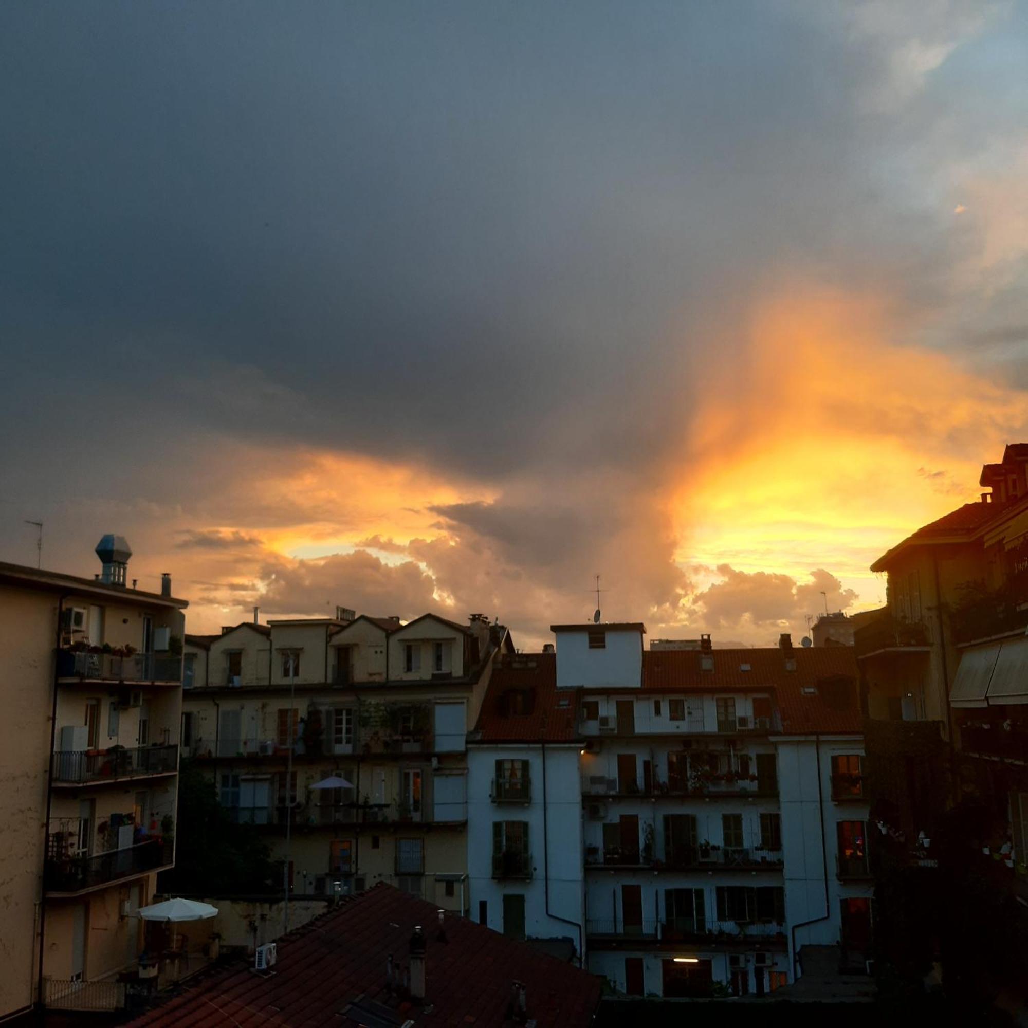 Ferienwohnung La Mansarda Delle Mongolfiere Turin Exterior foto